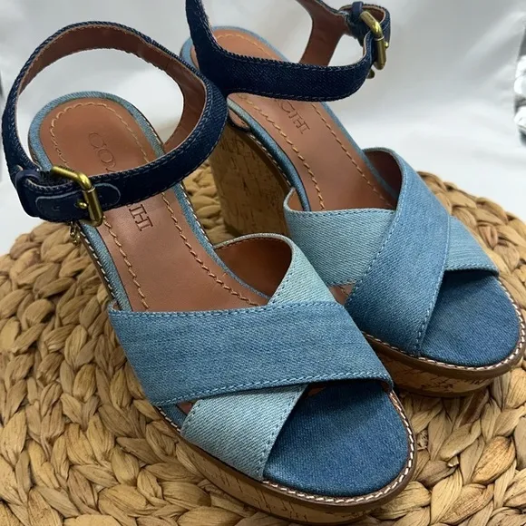 COACH Light Wash Denim Crisscross Straps Cork Wedge Sandals Casual Level Up 6.5B