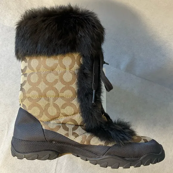 Coach Signature Jennie Winter Boots- Size 7.5