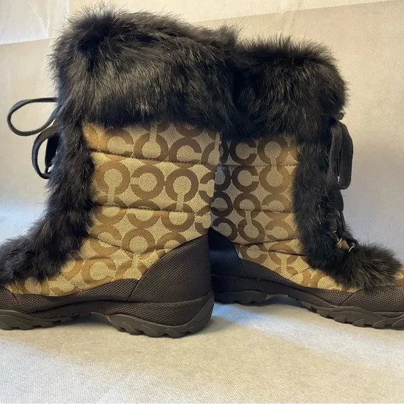 Coach Signature Jennie Winter Boots- Size 7.5
