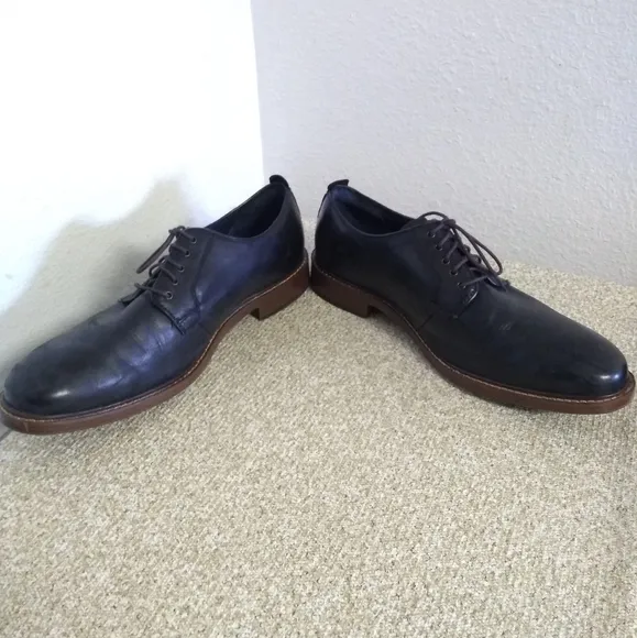Cole Haan Black Leather Oxford Shoes