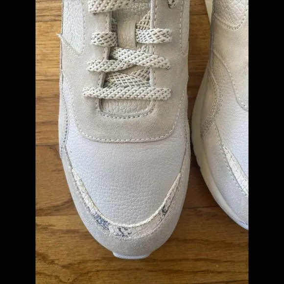 Cole Haan Grandpro Women’s Downtown Sneaker Ivory Python Size 8 White Shoes
