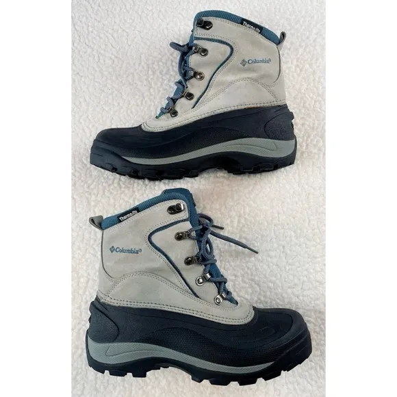 COLUMBIA • Blue/Grey Thermolite Water Resistant Cascadian Summit Winter Boots