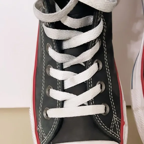 Converse Chuck leather upper mens shoes