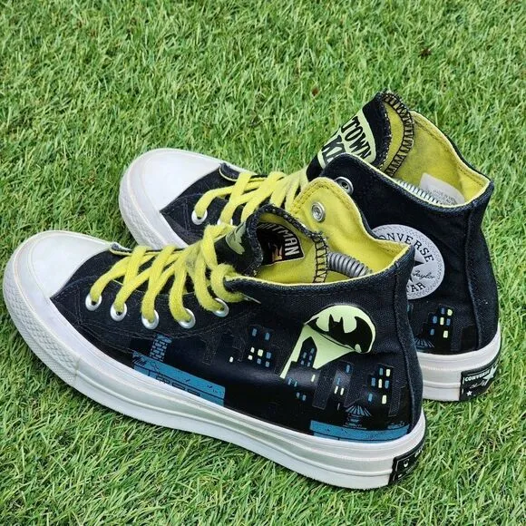 CONVERSE HI CHINATOWN BATMAN - Women's Shoes - SIZE 6.5