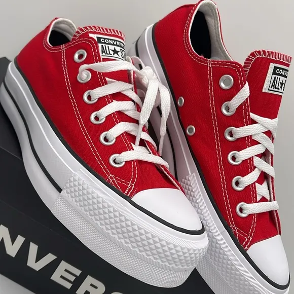 Converse WMNS Red Canvas Sneakers Platform A14905CCTAS LIFT OXCASINO/WHITE/BLk