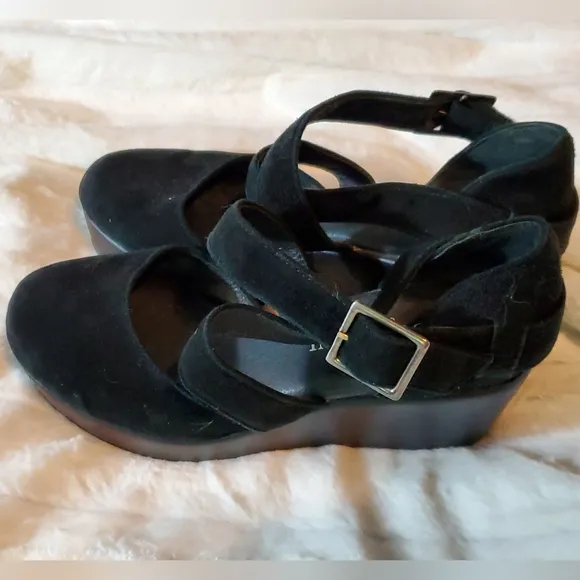 Cordani Women's Dallace Shoe On leather WedgeAll BLACK