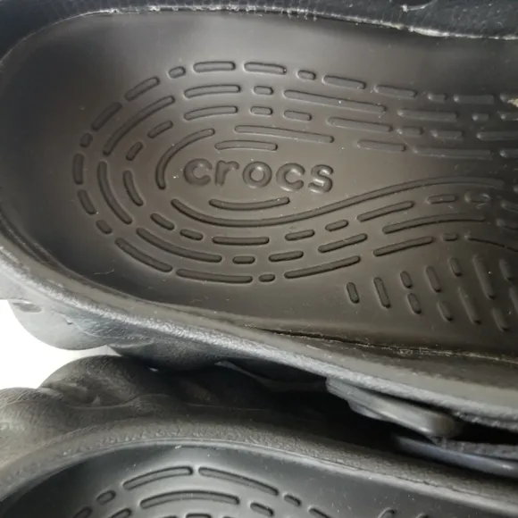 Crocs Echo Black Clog Sandals