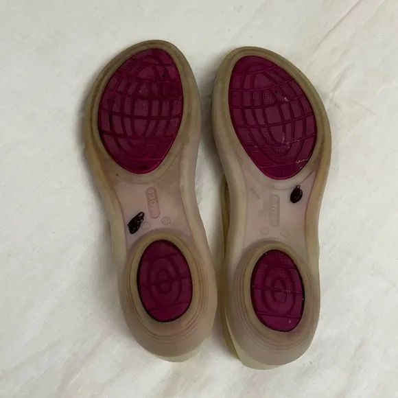 Crocs Isabella Pink Slip On Colorful Sandals Size 10 Summer Casual