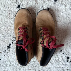Danner Inquire Chukka 4&quot; Brown Red Boots Vibram Suede Waterproof Size 6