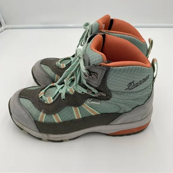 Danner St. Helen's Mid GTX XCR Lace Up Outdoor Hiking Trail Ankle Boots Size 8