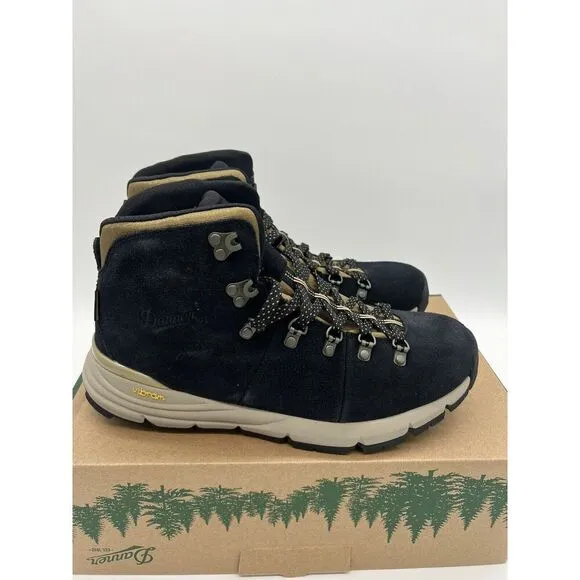 Danner Womens Mountain 600 4.5in Black/Khaki Suede Hiking Boots 62288 NWOB