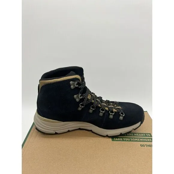 Danner Womens Mountain 600 4.5in Black/Khaki Suede Hiking Boots 62288 NWOB