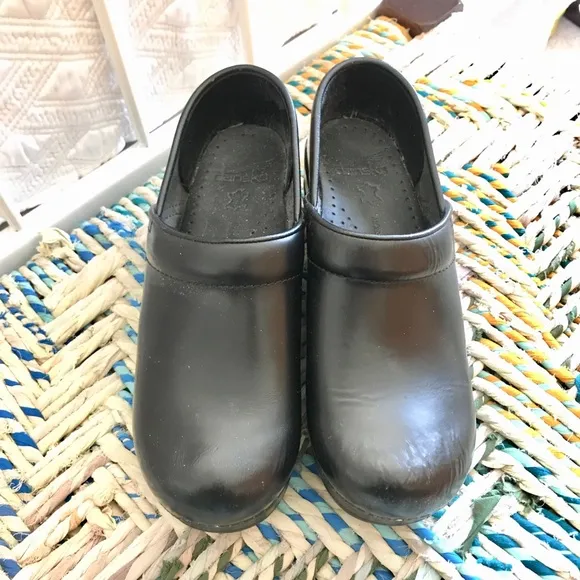Dansko Professional clogs - black leather