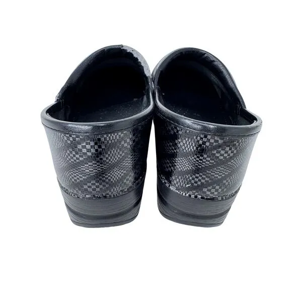 Dansko Professional Pro Clog Shoes Diamond Patent Leather Black Womens‎ Size 37