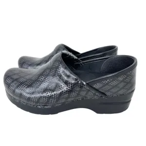 Dansko Professional Pro Clog Shoes Diamond Patent Leather Black Womens‎ Size 37