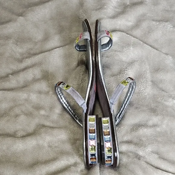 Donald J. Pliner Silver Sandals with Multicolor Accents Size 8.5M