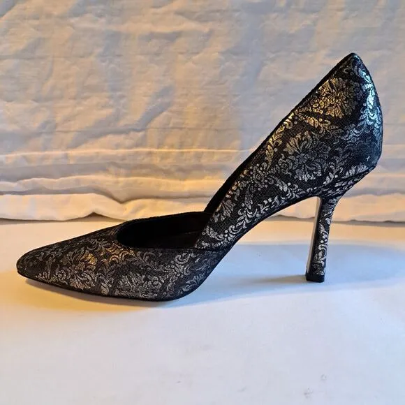 Donald Pliner Women's Pola Brocade Slip-On Metallic High Heels Size 7.5M New!