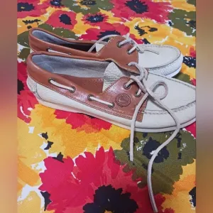 Dooney and bourke mens Regatta boat shoes 9