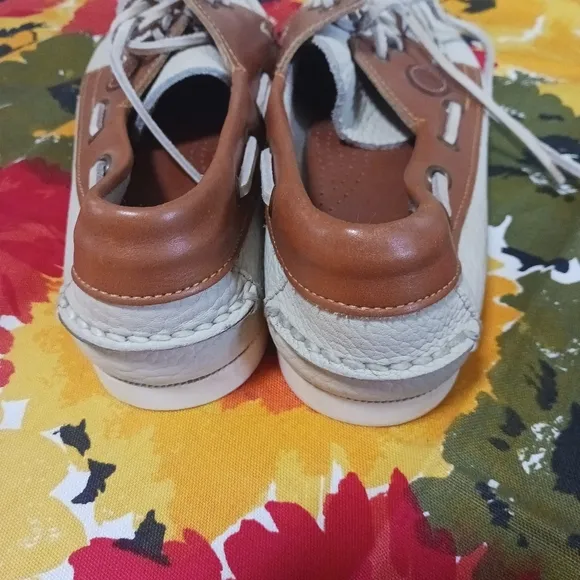 Dooney and bourke mens Regatta boat shoes 9