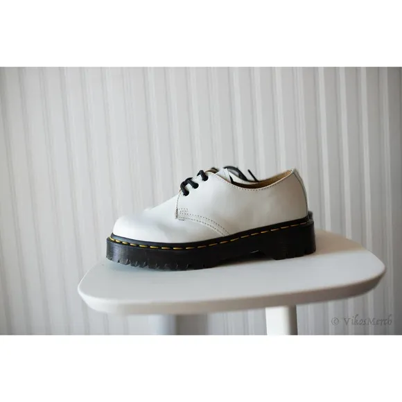 Dr. Martens 1461 YELLOW STITCH LEATHER OXFORD SHOES 6 Ladies