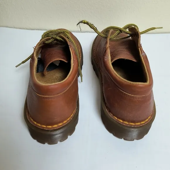 Dr. Martens Brown Oxford Shoes with Leather Lacing Big Boy Size 5