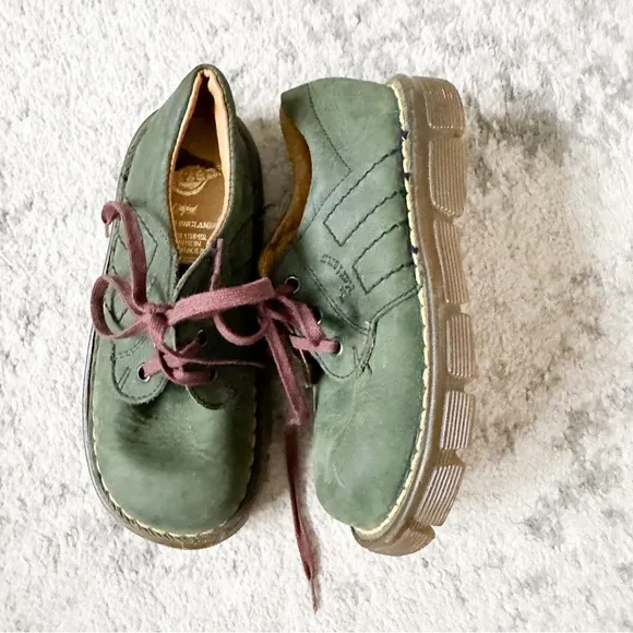 Dr. Martens Kids Green Leather Oxford Lace up Shoes