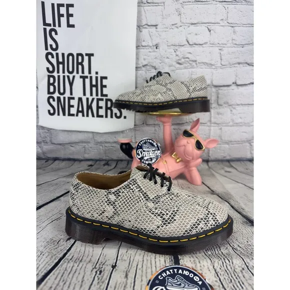 Dr Martens Oxford Shoes Womens SZ 5 Python White Snake Suede Leather 2046 NEW
