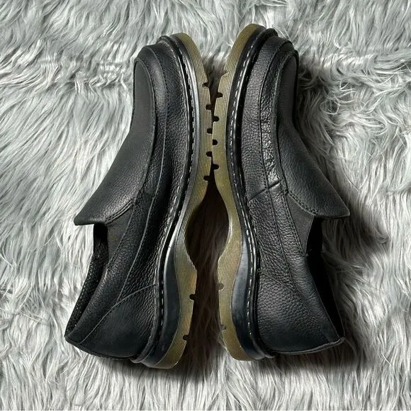 Dr Martens shoes like new