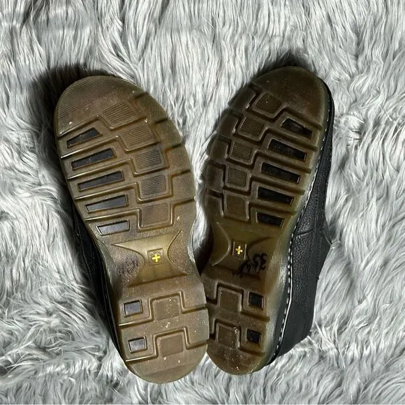 Dr Martens shoes like new