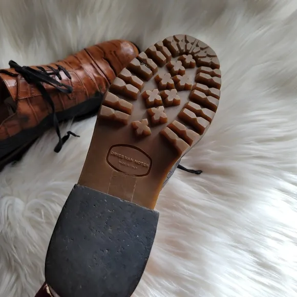 Dries Van Noten Leather Loafer