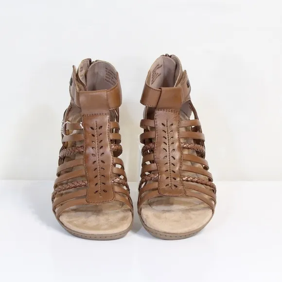 Earth Origins Bella Bruna Brown Almond Leather Gladiator Flat Sandals NWT NIB