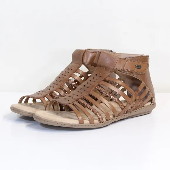 Earth Origins Bella Bruna Brown Almond Leather Gladiator Flat Sandals NWT NIB