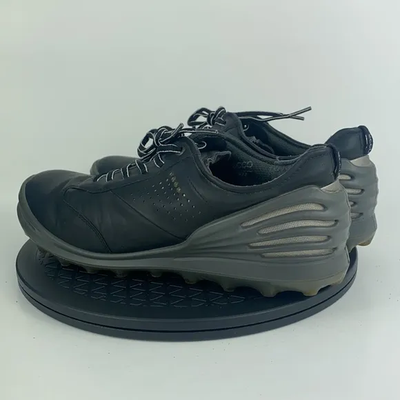 Ecco Golf Cage Pro Spikeless Golf Shoes Black Leather EU 44 Men's Size 10