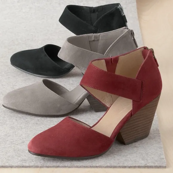 Eileen Fisher Black Mina Suede Shoes SZ 9