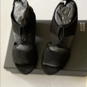 Eileen Fisher shoes