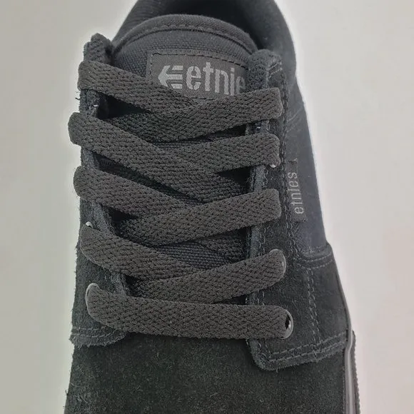 Etnies Barge LS Mens Sz 6.5 Womens Sz 8 Black Suede Lace Up Skate Sneaker Shoes