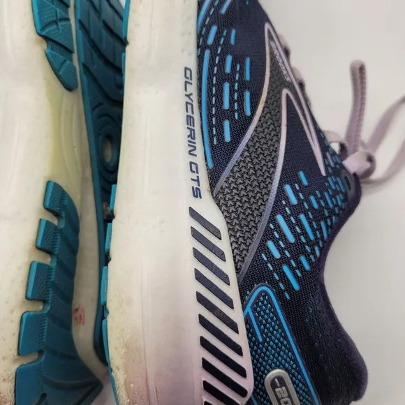 EUC Brooks Glycerin GTS 20 Womens 7.5 W Wide Peacoat Lilac Running Shoes blue