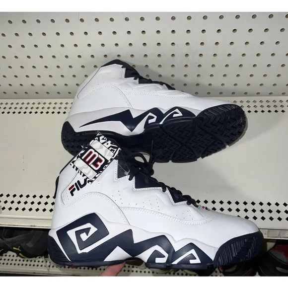 FILA MB Mens Athletic Basketball Shoes Size 10 White Blue Red Jamal Mashburn