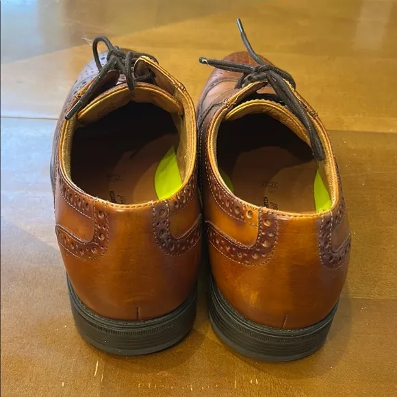 Florsheim Brown Leather Oxfords Classic Style