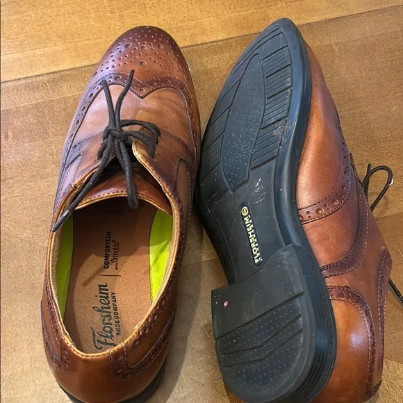 Florsheim Brown Leather Oxfords Classic Style