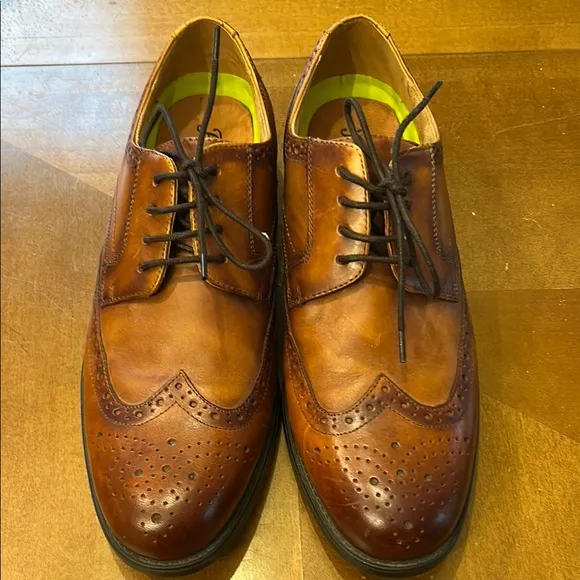 Florsheim Brown Leather Oxfords Classic Style