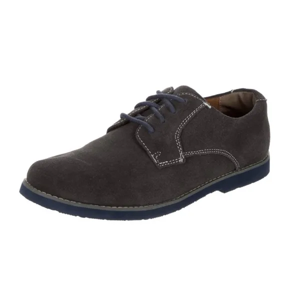 Florsheim Gray Suede Shoes with navy sole - EUC - size 6 (Big Boy)