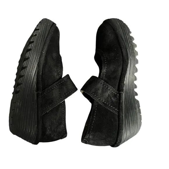 FLY London Womens Robi Black Suede Wedge Shoes Mary Jane Sz 36 EU 5.5 US