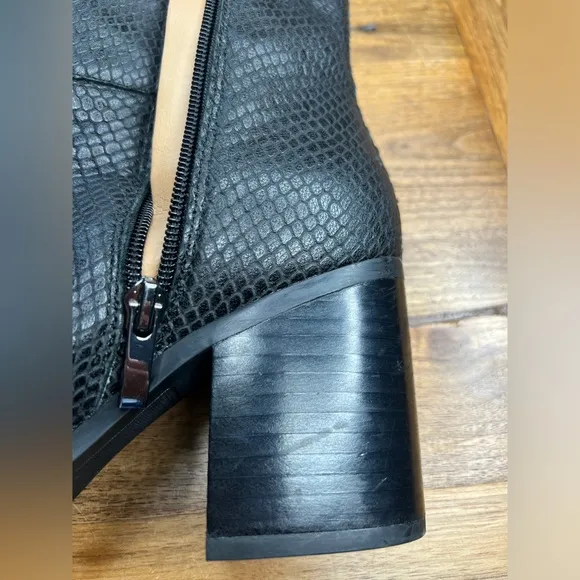 Franco Sarto Boots Pebbled Leather Black L-Owens Zipper Ankle Booties Sz 7.5