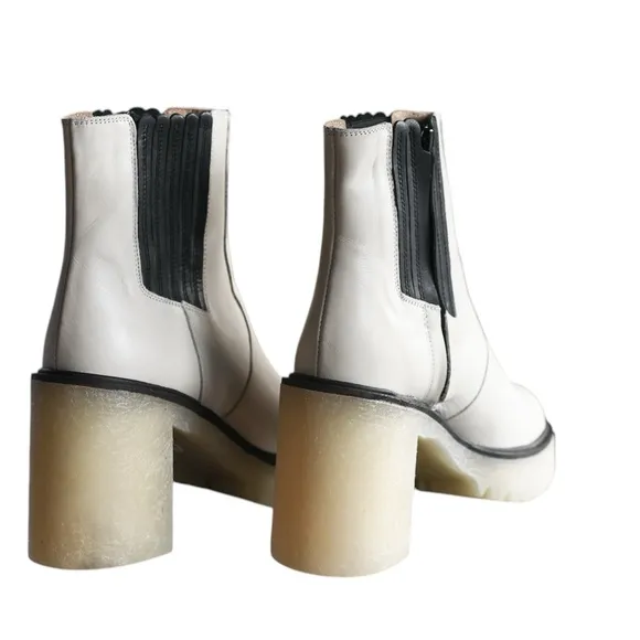Free People James Chelsea Boot in White With Thick Lug Sole, Sz 38/7.5 With Box