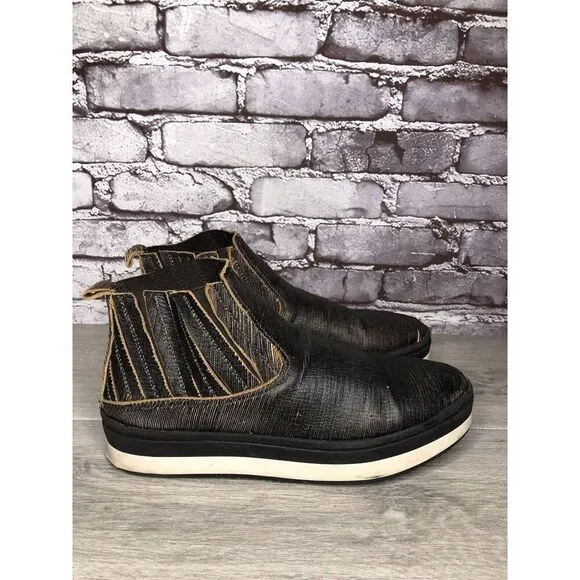 Free People Black Leather Distressed Chelsea Booties Boots Women’s 41EU/10.5M US