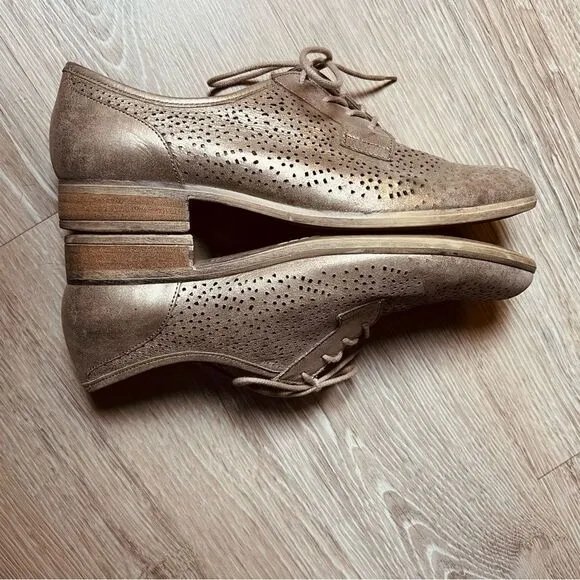 Gabor Gold Perforated Brushed Leather Suede Oxford Lace Up Shoes Women’s 9.5