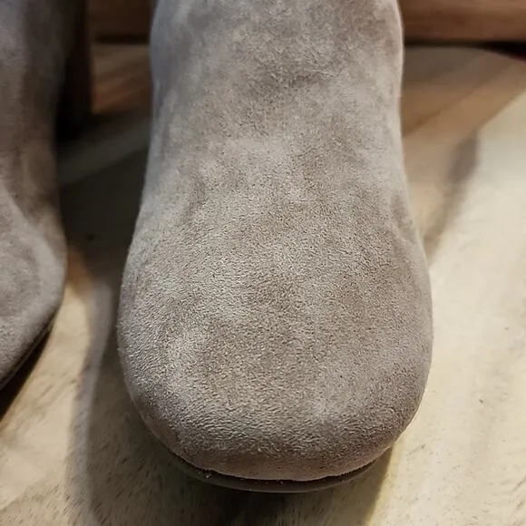 GENTLE SOLES BY KENNETH COLE STYLE ELAINE LEATHER/SUEDE ZIPP WOMAN SIZE 7.0 NWOB