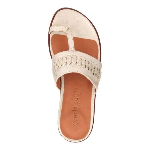 GENTLE SOULS KENNETH COLE Womens Ivory Lavern Wedge Thong Sandals Shoes 8 M