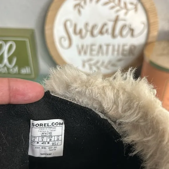 Girls Sorel Winter Boots SZ 6